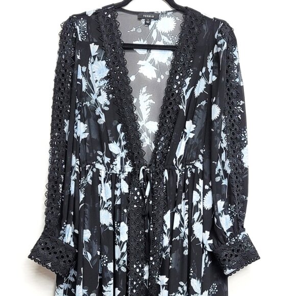 Torrid 1 Black Floral Chiffon Tie Front Maxi Kimono 1X 14 16 - Picture 7 of 12